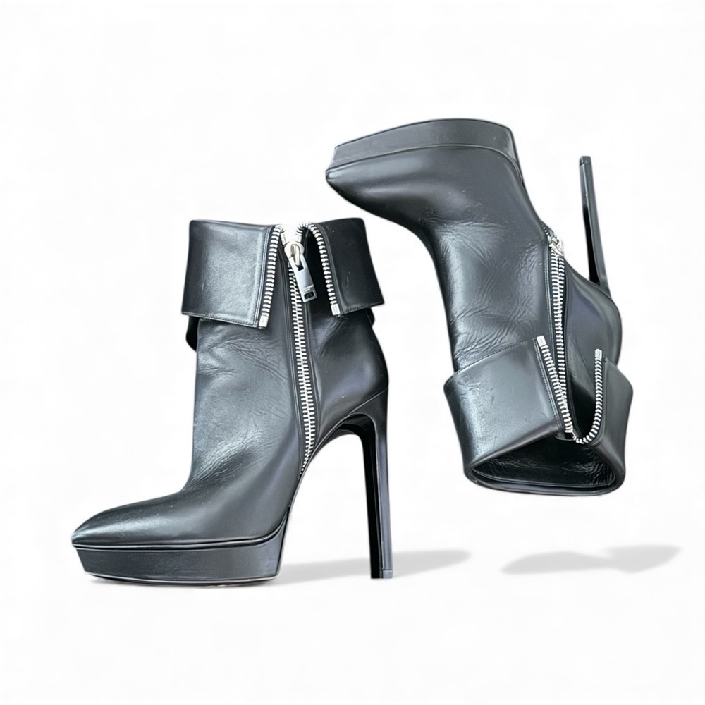 Saint Laurent black Janis 105 Ankle Boots